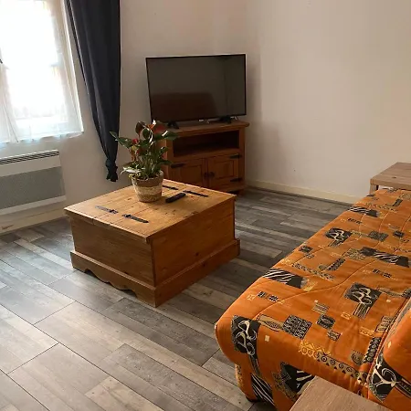 Aurillac, Appartement Au Centre De La Ville Exterior foto