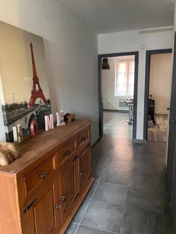 Aurillac, Au Centre De La Apartment